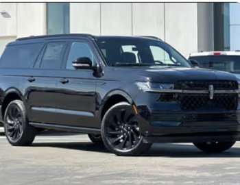 Black Lincoln Navigator, Crown Executive Transportation fleet vehicle